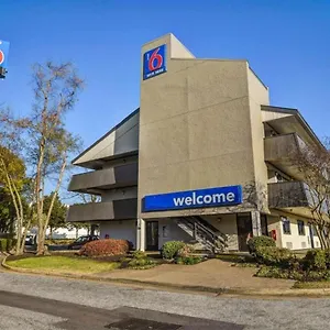http://motel-6-memphis-downtown.memphishotelsnow.com