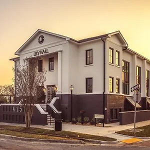 Lily Hall-a Boutique 4* Pensacola